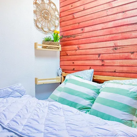 Maison Pour 4 Personnes Proche De La * Marseillan (Herault)