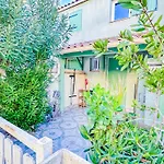 Maison Pour 4 Personnes Proche De La Марсейан