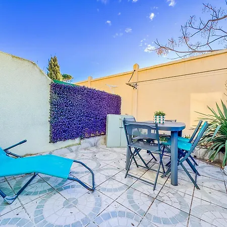 Maison Pour 4 Personnes Proche De La * Marseillan (Herault)