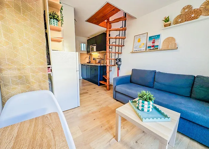 Maison Pour 4 Personnes Proche De La Marseillan (Herault)